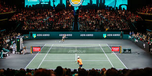 Het tennis court van ABN AMRO Open in Ahoy